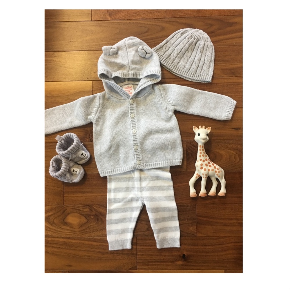 Cat & jack newborn knitted set